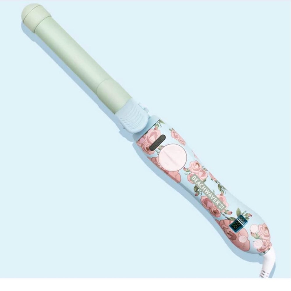 Floral beachwaver s1